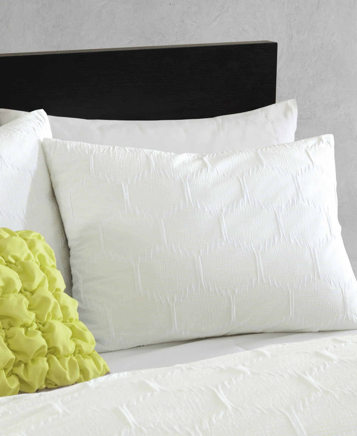 Shop Dkny Modern Hexagon 3 Piece Duvet Cover Set, Full/queen In White