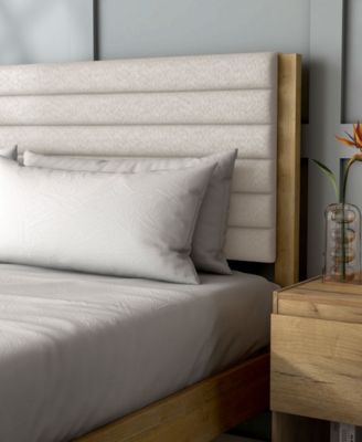 Adin Queen Platform Bed with Boucle Upholstery