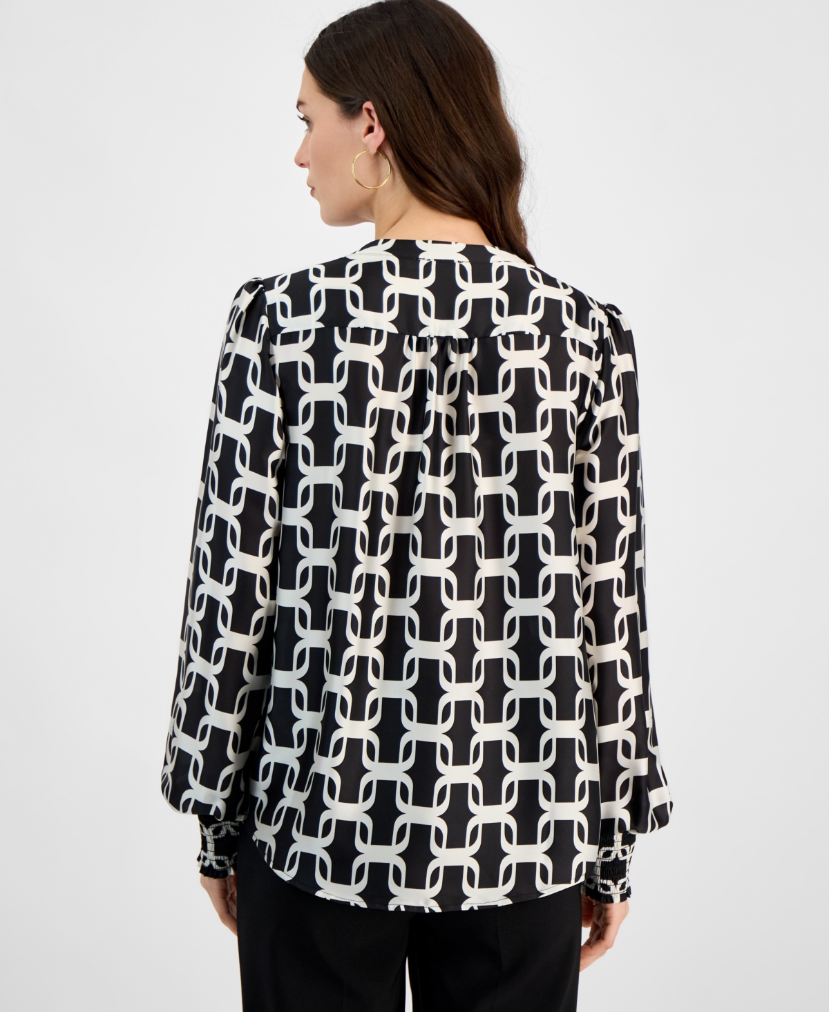 T Tahari Women's Printed Long-Sleeve Satin Split-Neck Top