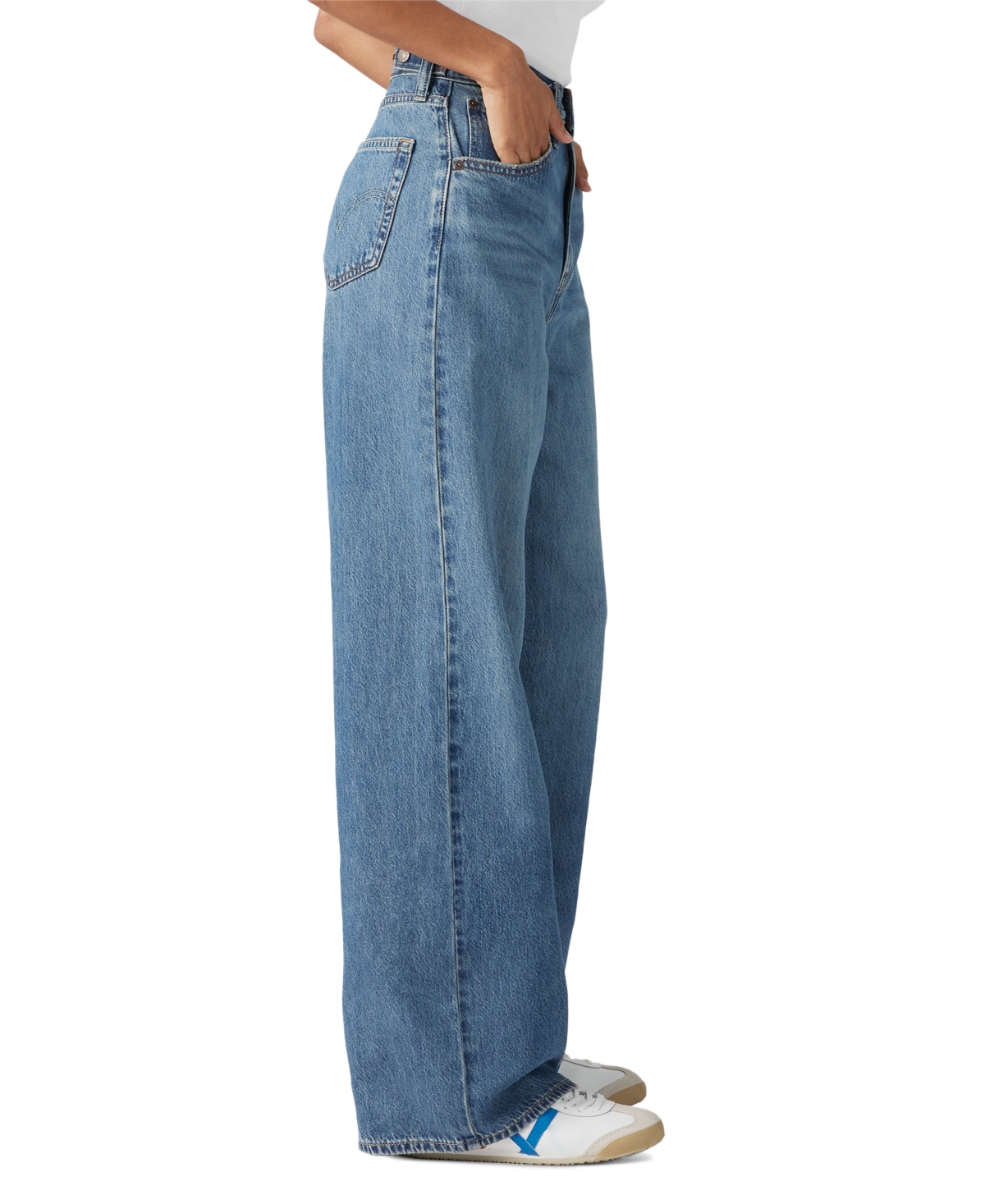 Levi's Women's Cinch-waist Lightweight Baggy Jeans In Chasing Dreams