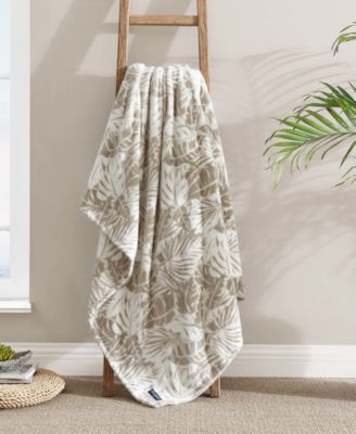 Ultra Soft Plush Fleece Throw, 70" x 50"