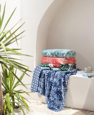 CLOSEOUT! Flannel Throw, 70" x 50"