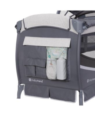 Deluxe II Nursery Center Playard