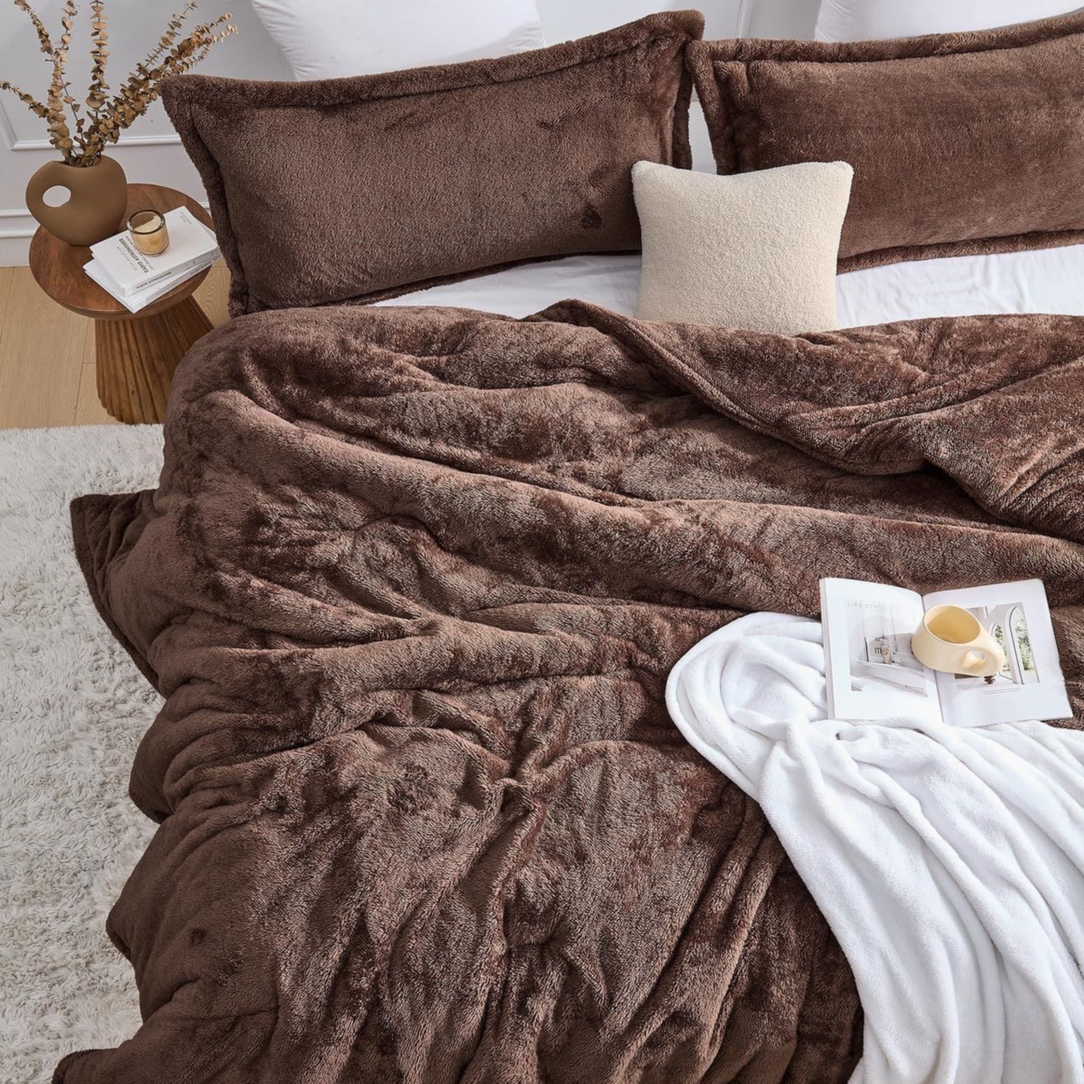 Coma Inducer Oversized Comforter - The Original Plush -- Pine bark