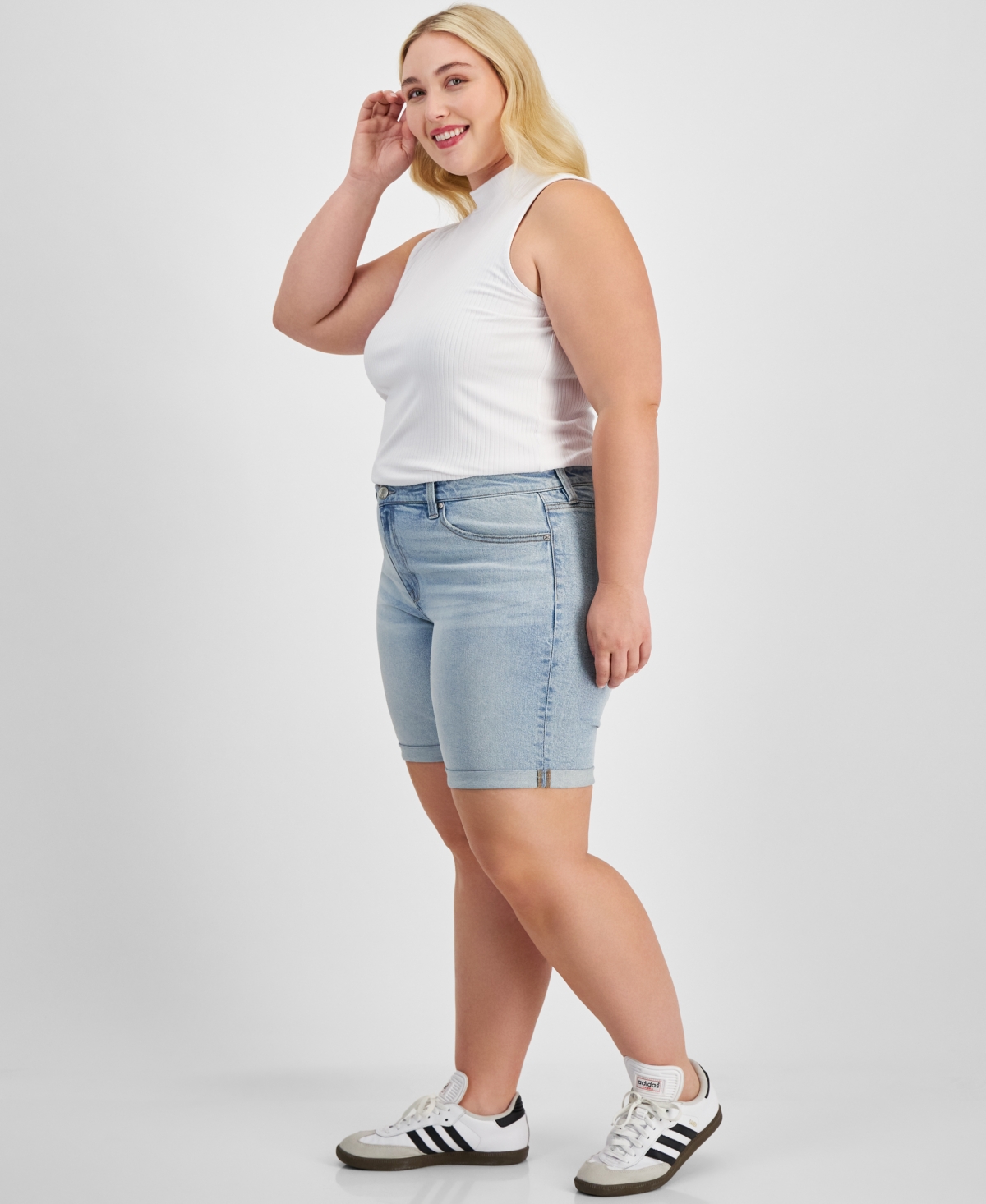 Celebrity Pink Trendy Plus Size Rolled-cuff Denim Shorts In Light Wash