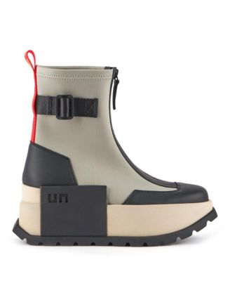 United Nude