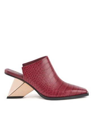 United Nude