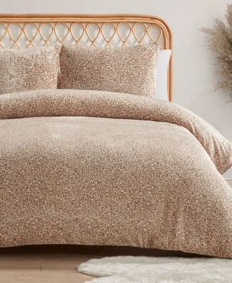 JESSICA SIMPSON PLUSH LEOPARD COMFORTER SETS 