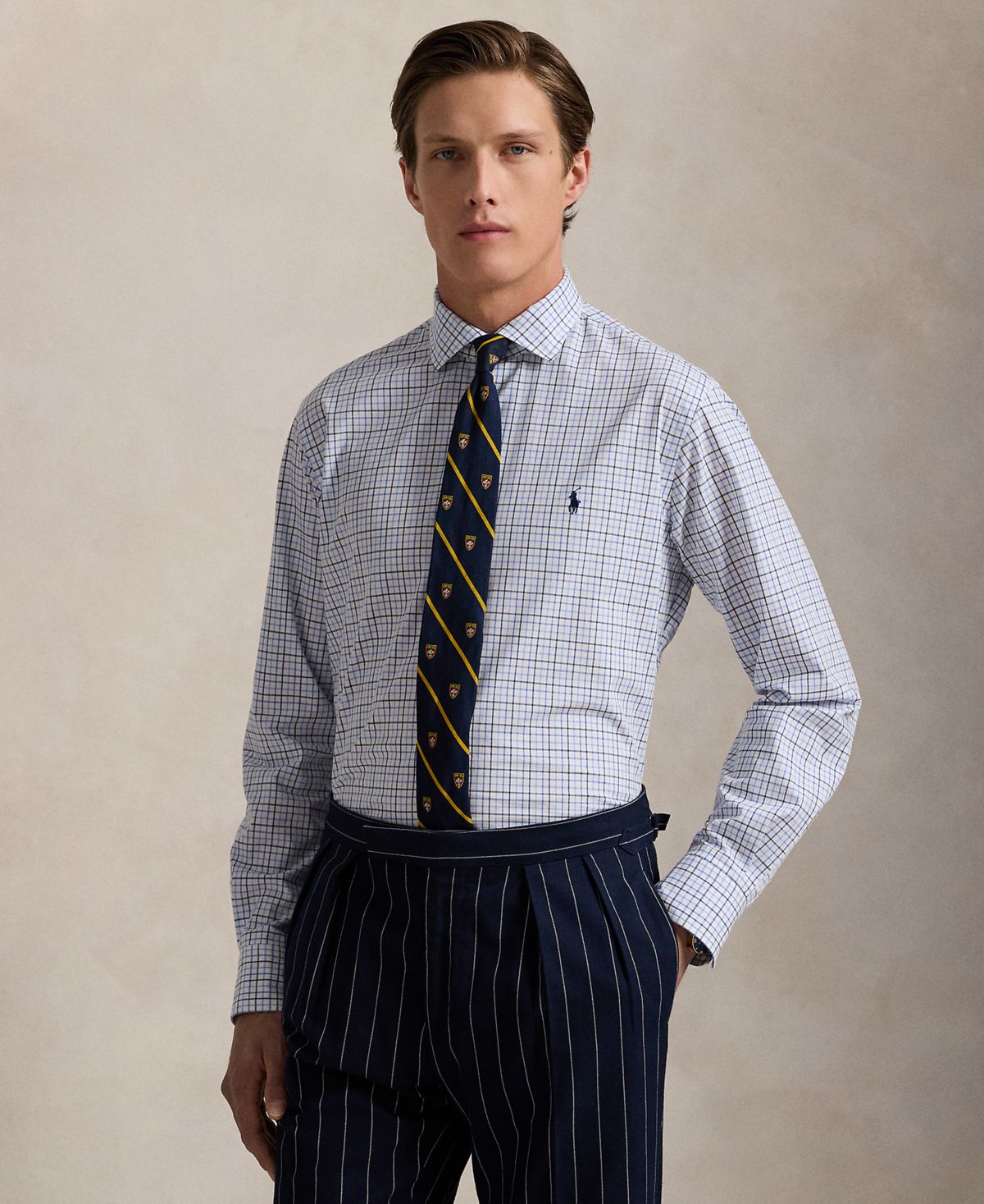 Мужская приталенная рубашка из эластичного поплина