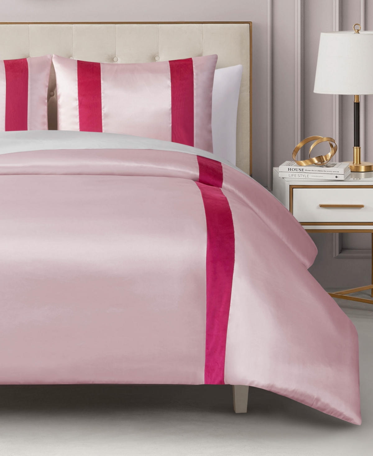 Juicy Couture Velvet Stripe On Satin 2-pc. Comforter Set, Twin/twin Xl In Pink Marshmallow
