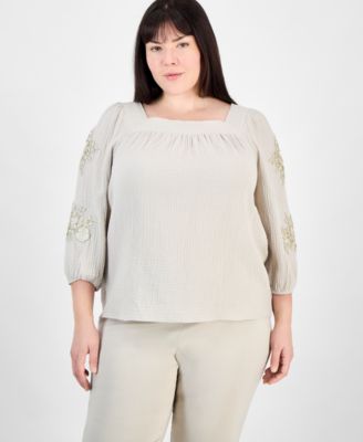 Plus Size Cotton Square-Neck Floral-Appliqu&eacute; Top