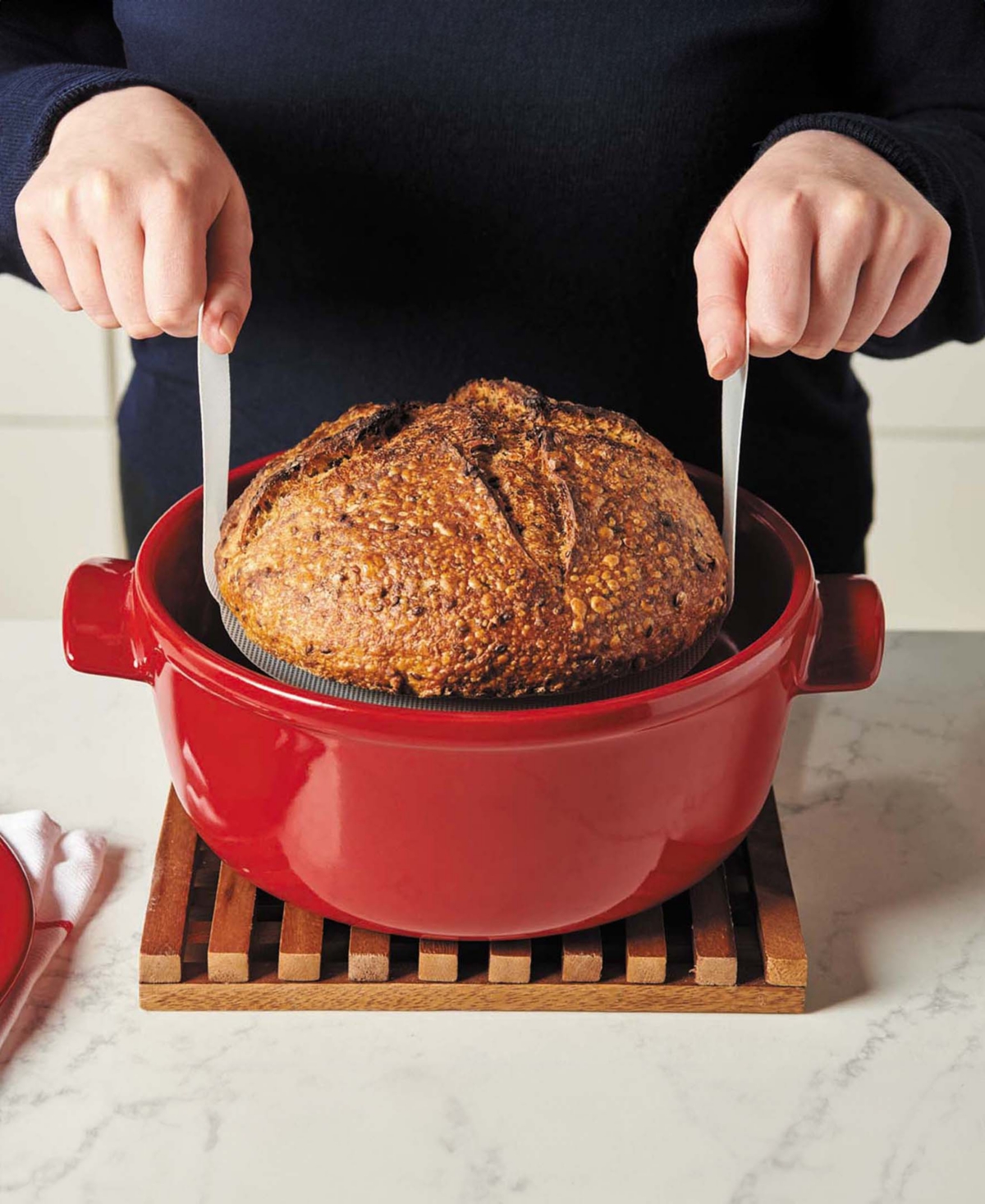 King Arthur Baking Company Nonstick Set Of 2 Dutch Ovens And Loaf Pan Liners In White,red