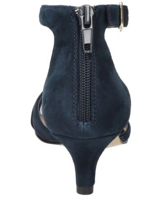 Women's Malani Kitten Heel Pumps