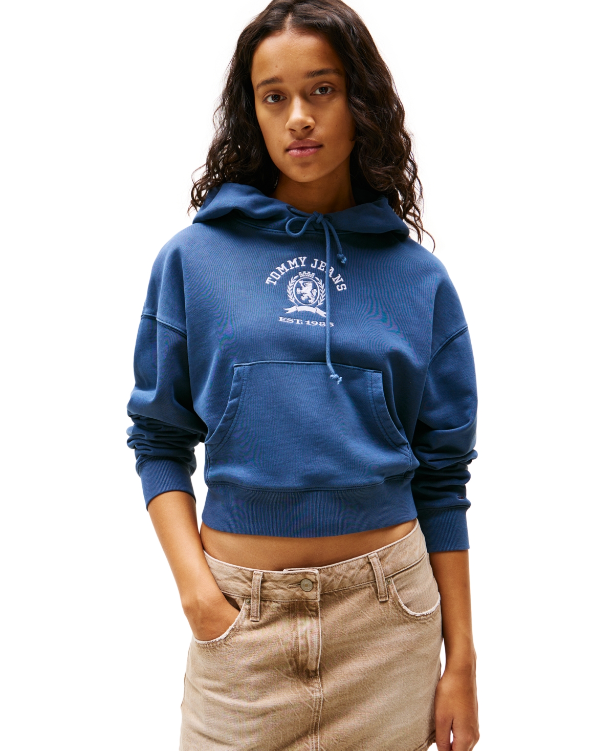 Women's Cropped Varsity Crest Cotton Hoodie Sweatshirt - Dark Night Navy