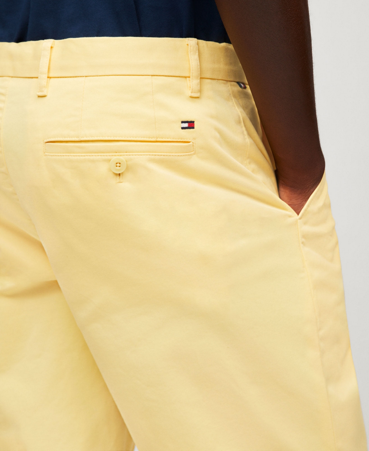 Tommy Hilfiger Men's Brooklyn 1985 9" Shorts In Citronella