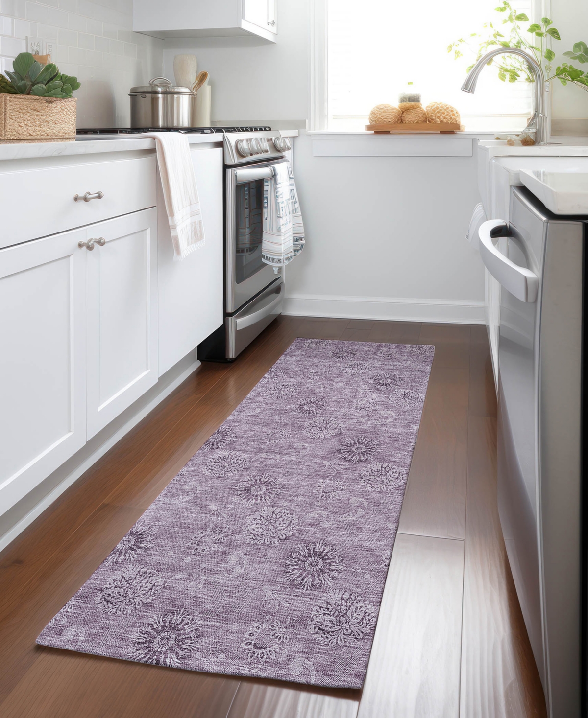 Addison Chantille Acn789 2'3''x7'6'' Runner Area Rug In Plum