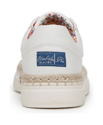 Women's Northshore Lace Up Sneakers