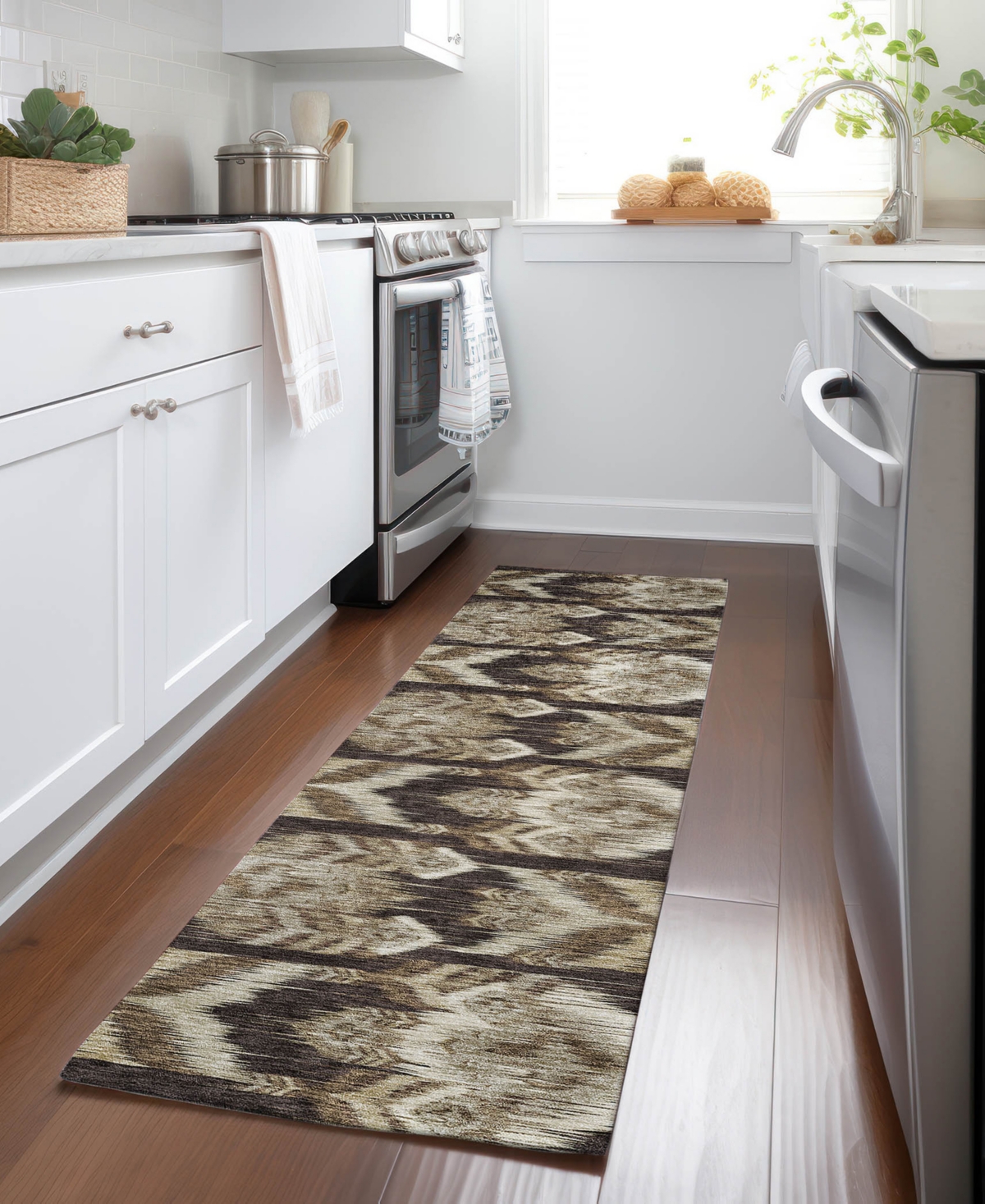 Addison Chantille Machine Washable Acn812 2'3"x7'6" Runner Area Rug In Brown