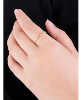 Sweet Heart Ring in 14K Gold, Size 8, approx. 1.6 grams.