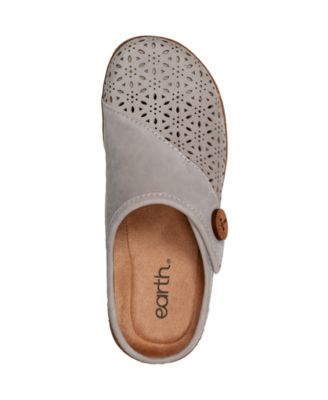 Women's Erinn Cutout Slip-On Clogs