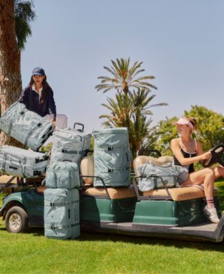 Spontaneous 26" Medium Rolling Luggage