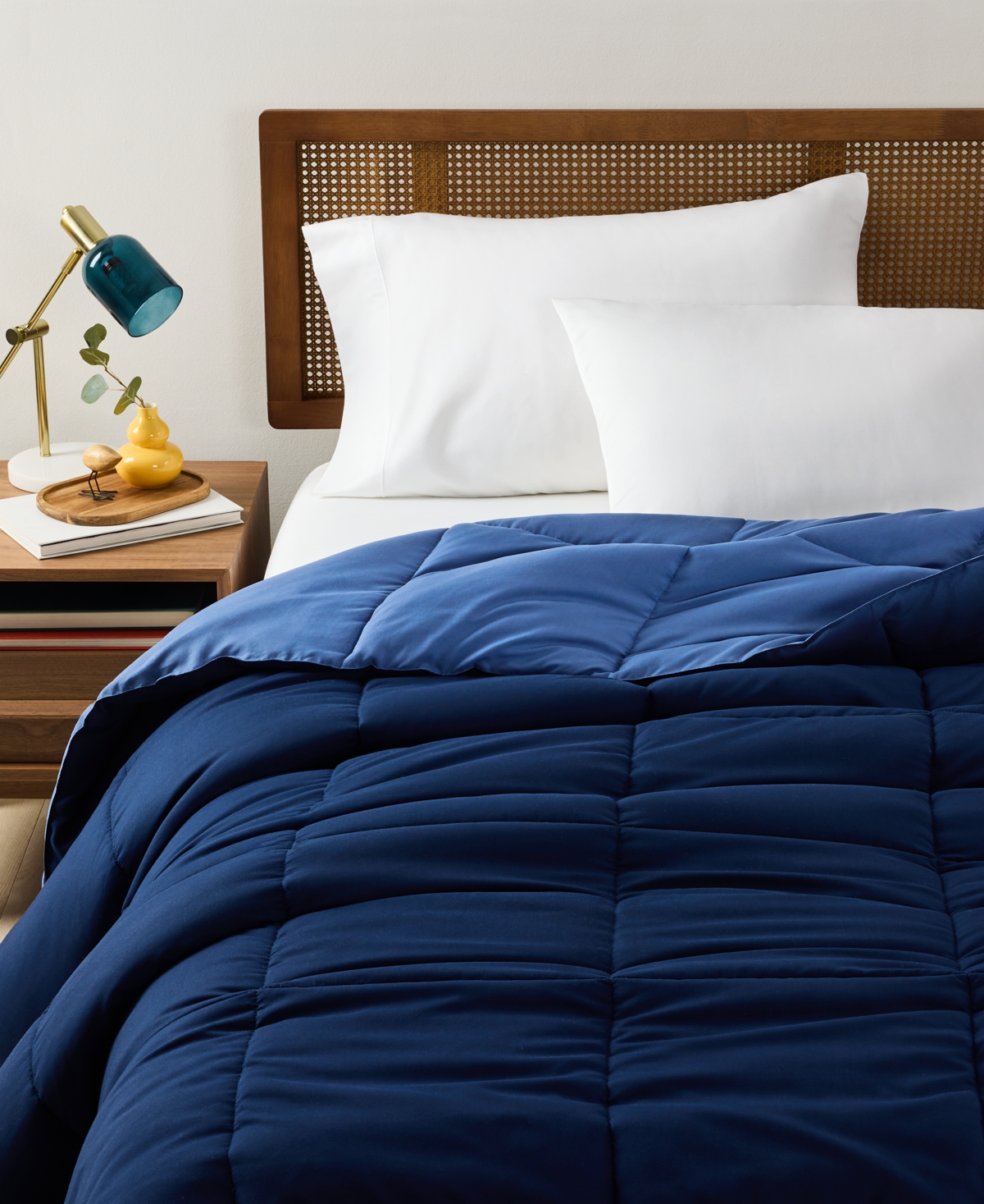 ARCH STUDIO MICROFIBER DOWN ALTERNATIVE COMFORTER, TWIN, EXCLUSIVELY AT MACY'S 