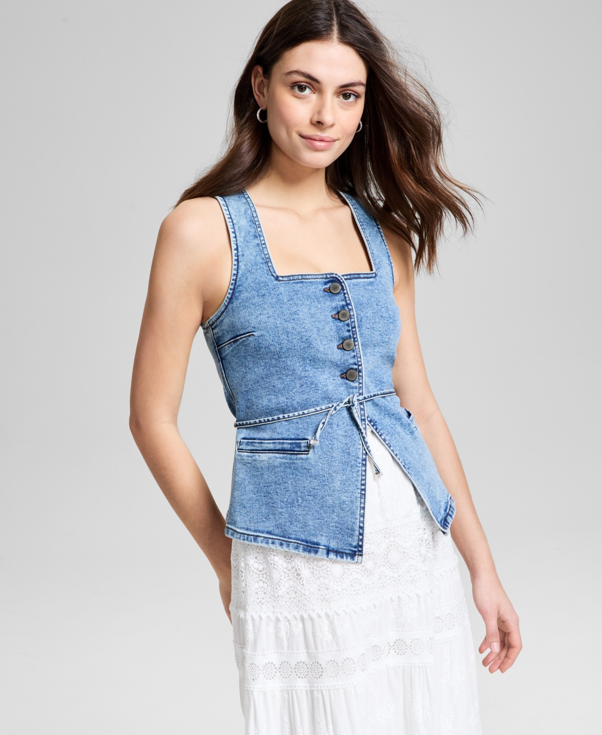 Women's Button-Front Sleeveless Denim Top, Exclusively at Macy's - Medium Wash