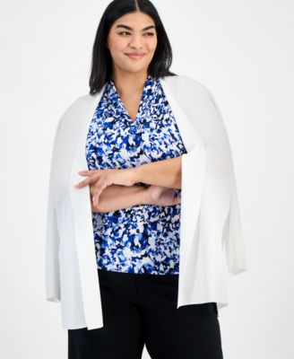 Plus Size Printed Triple-Pleat V-Neck Top