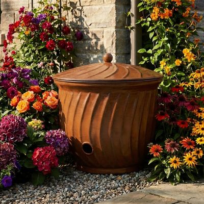 Outdoor Decorative Metal Garden Hose Holder with Lid