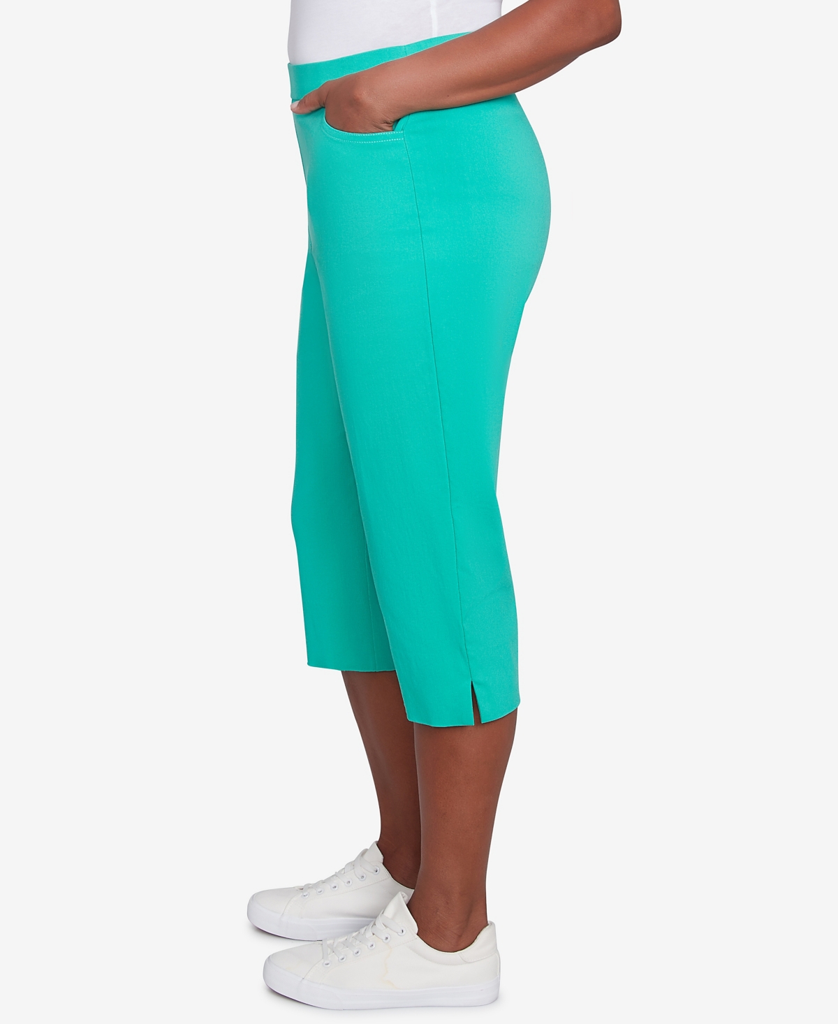 Alfred Dunner Petite Classics Flat Front Allure Clamdigger Pants In Jade