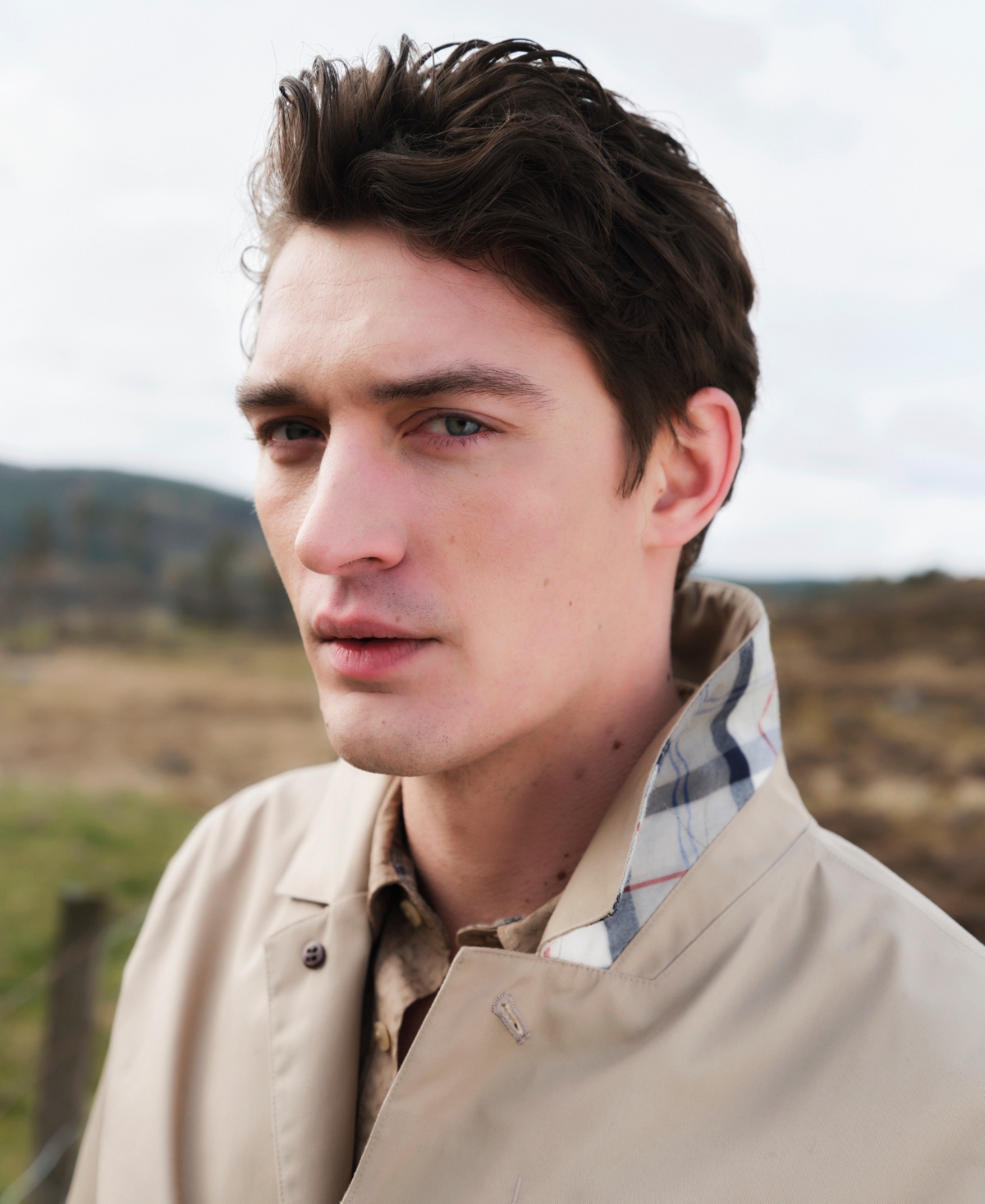 Barbour Short Regular Fit Rokig Waterproof Jacket In Washed Stone