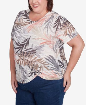 Plus Size Warm Palm Tree Short Sleeves Top