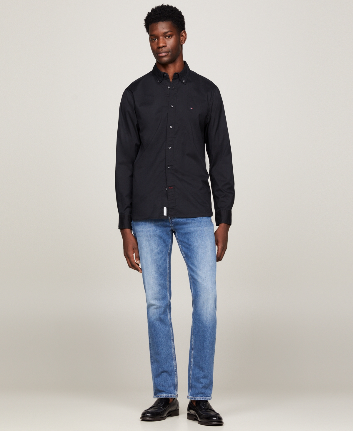 Tommy Hilfiger Men's Regular-fit Stretch Poplin Button-down Shirt In Black