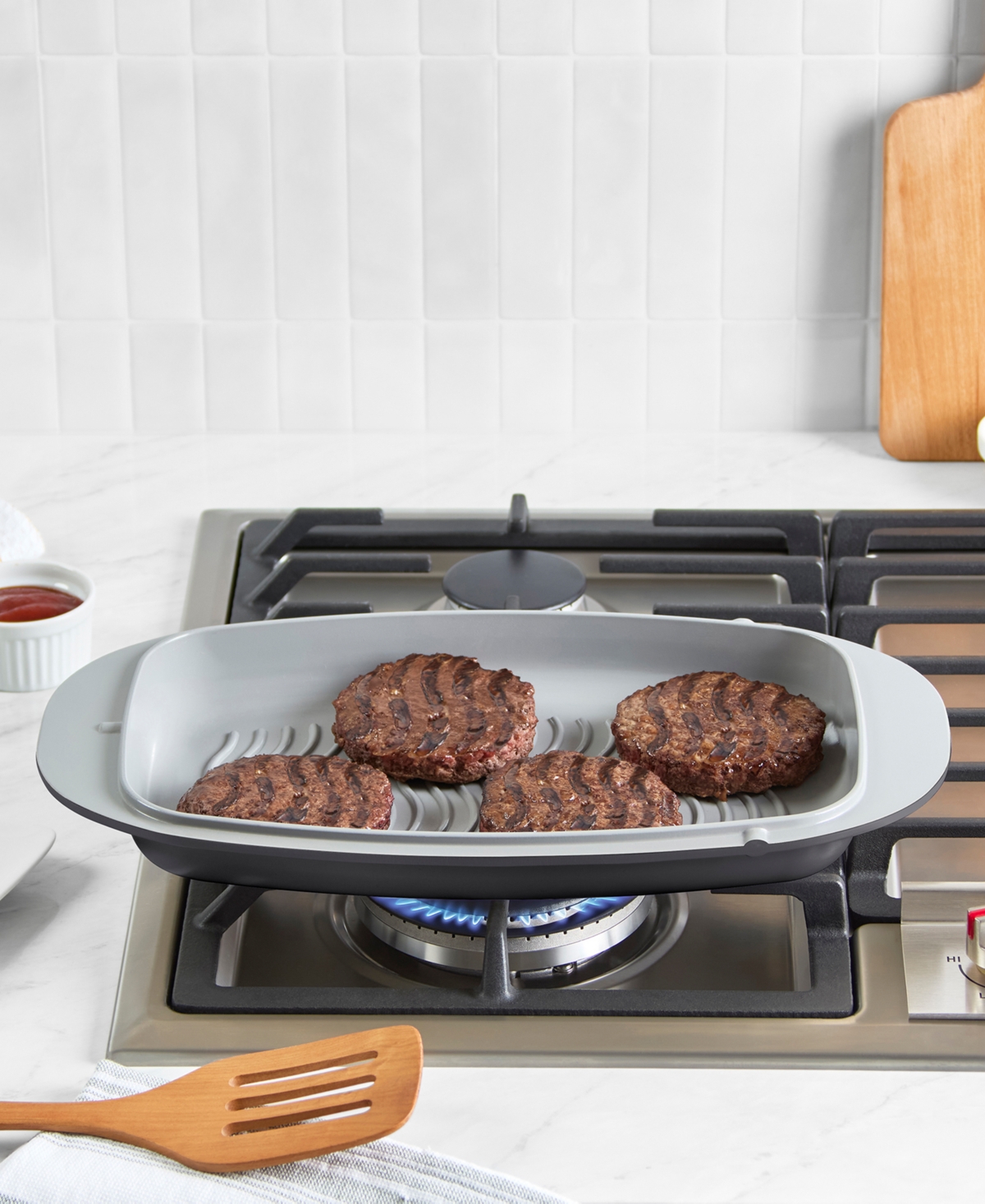 Dash Smartstore 7-in-1 Multipurpose Cookware And Steamer Set In Forged Iron