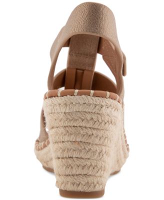 Women's Capelin Wedge Sandals