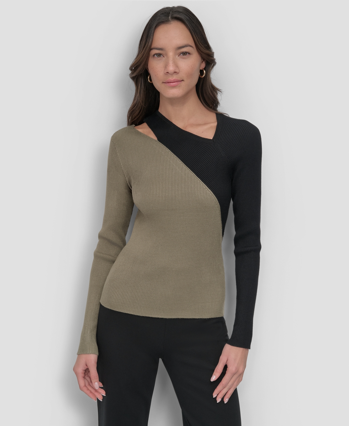 Women's Cutout Colorblocked Sweater - Bk/lt City Khaki