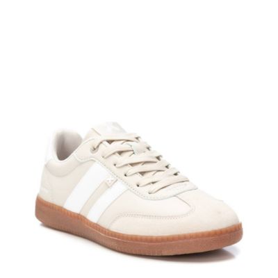 Women's Casual Sneakers