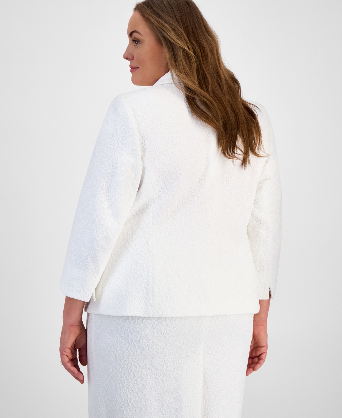Kasper Plus Size One-button Cuffed-sleeve Jacket In Lily White