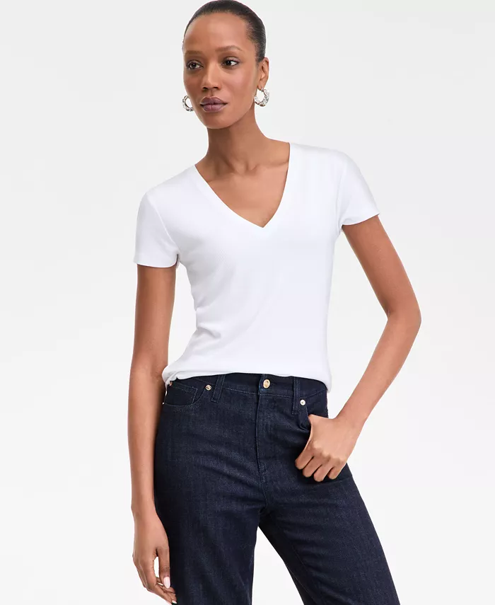 Women's Drapy Ribbed V-Neck Top - thumbnail 5