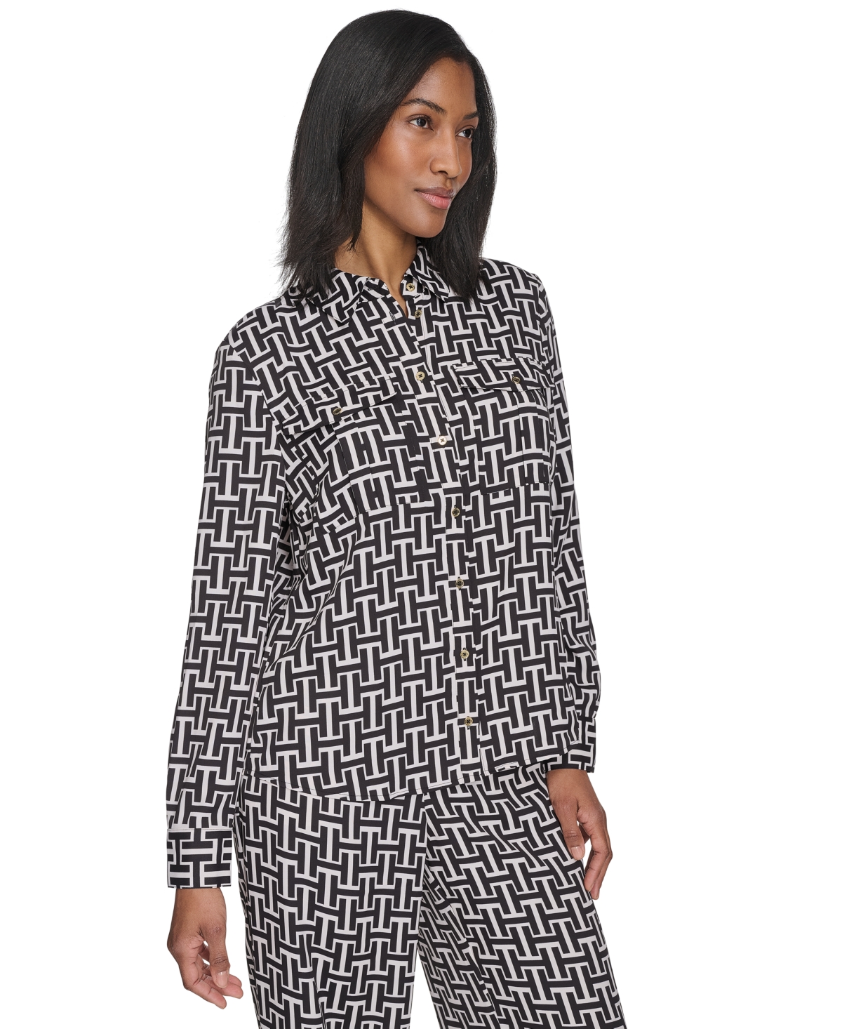 HALSTON WOMEN'S GEO-PRINT COLLARED PATCH-POCKET SHIRT 