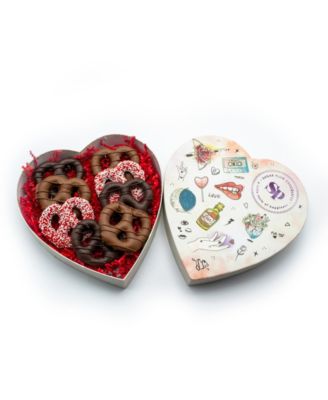 Valentine's Day Sweetheart Pretzel Delights, 8 Pieces