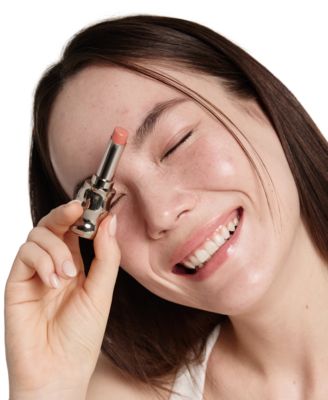 Perfecting Lip Color