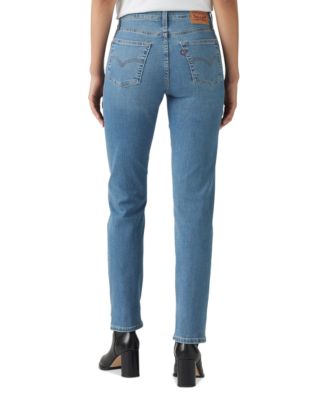 Women's 724 Straight-Leg Jeans