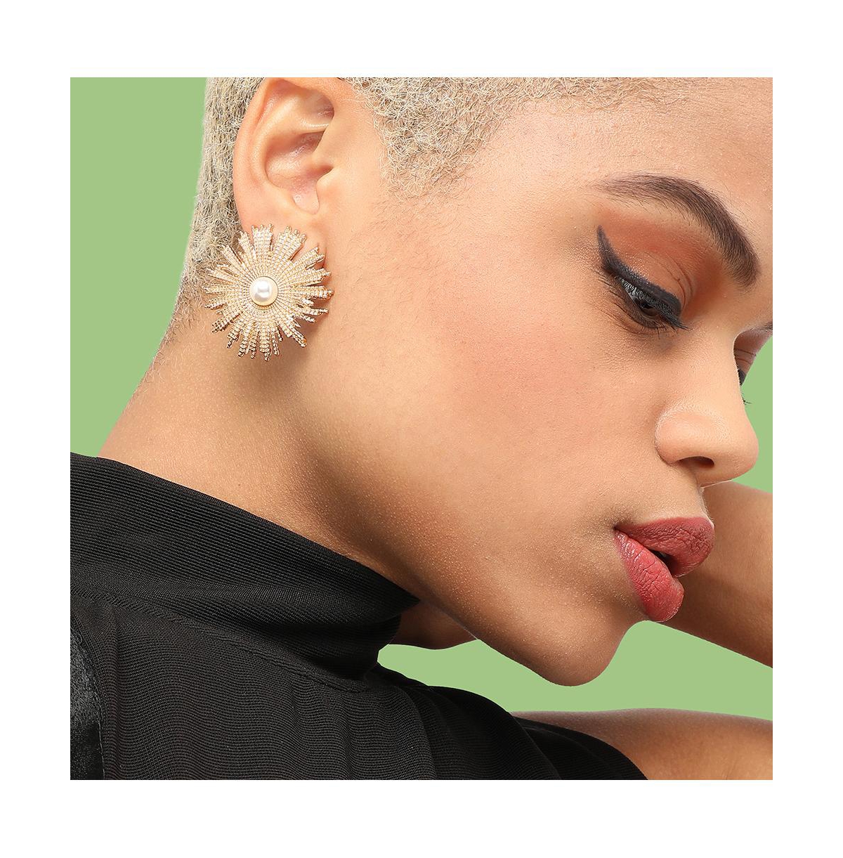 Sohi Rays Stud Earrings In Silver