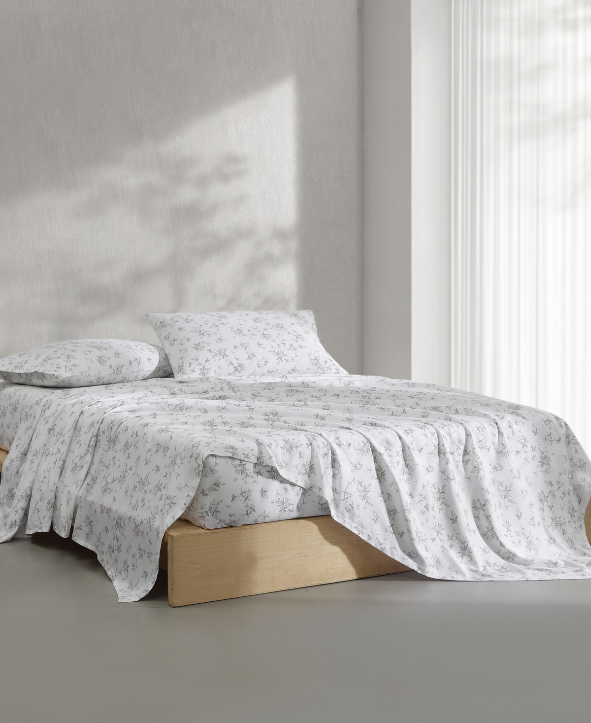 Calvin Klein Printed 300-Thread Count Cotton Sateen 4-Pc. Sheet Set
