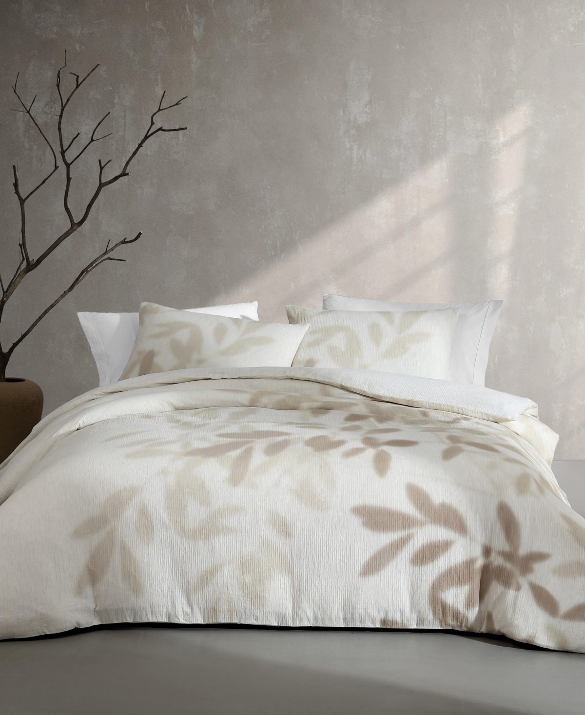 Calvin Klein Shadow Branches Comforter Set In Camel