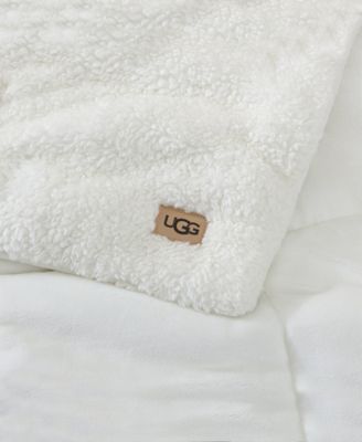 Avery Plush to Fleece Reversible Throw, 50" x 70"