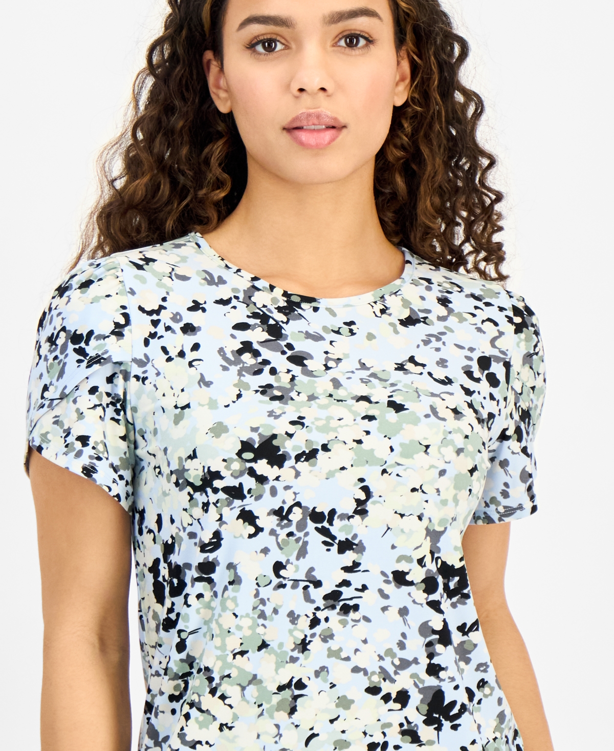 Ak Anne Klein Petite Printed Tulip-sleeve Scoop-neck Top In Skyway Multi