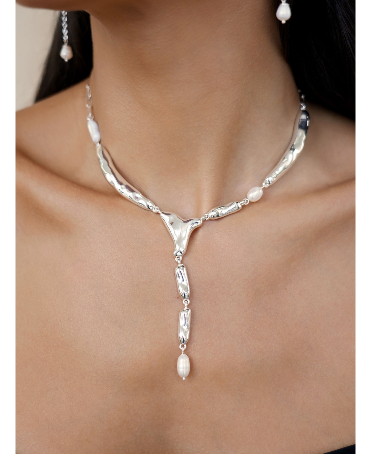 Ettika Liquid Melt And Cultivated Pearl Lariat Necklace In Silver
