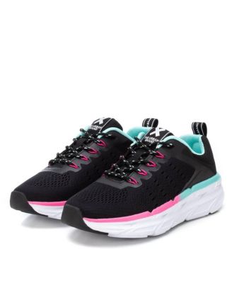 Women's Casual Sneakers By XTI